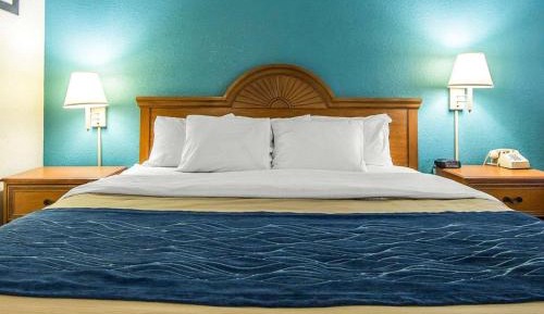 King Room - Non-Smoking