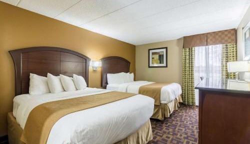 Quadruple Room with Two Double Beds - Non-Smoking