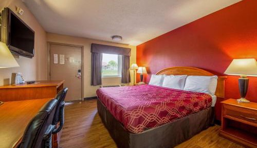 King Room - Non-Smoking