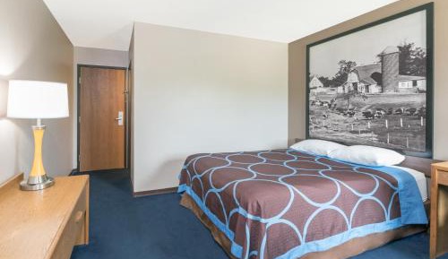 King Room - Non-Smoking