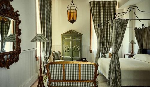 School House Classic