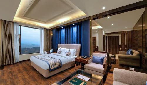 King Room with Mountain View