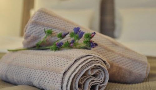 Studio Apartment (2 Adults)