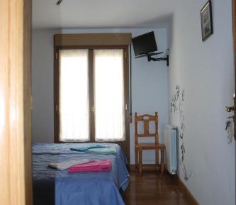 Single Room with Private External Bathroom