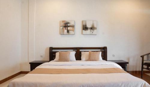 Deluxe Double or Twin Room with Lake View