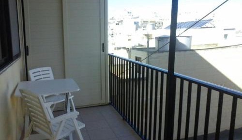 Bright & Airy Apartment