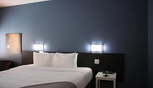 Standard King Room