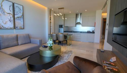 Classic 2 Bed Room Suite Courtyard View