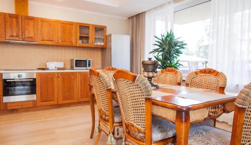 Luxury Two-Bedroom Apartment