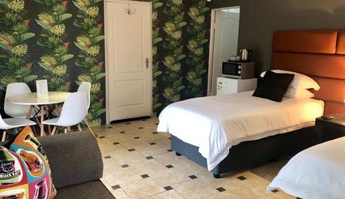 Triple Room with Private Bathroom