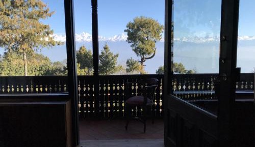 Double or Twin Room with Mountain View