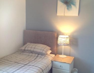 Single Room with Shared Bathroom