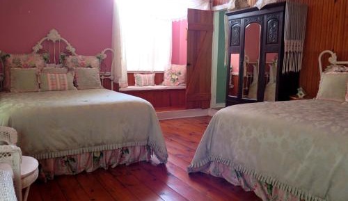 Superior Queen Room with Two Queen Beds