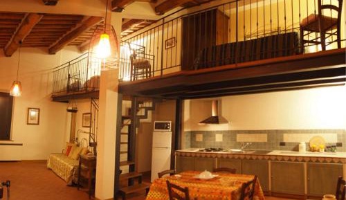 Studio (2 Adults + 2 Children) - Loft