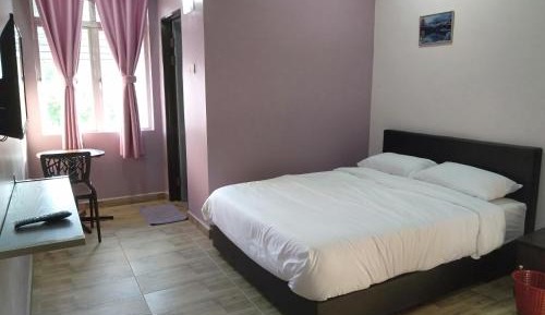 Double or Twin Room with Bathroom