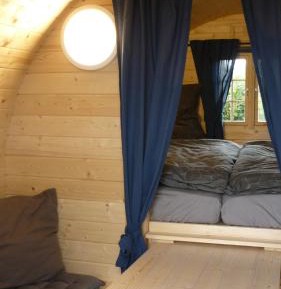 Standard Twin Room with Garden View and Shared Bathroom