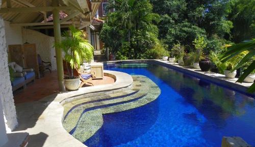 Bungalow with Sea View