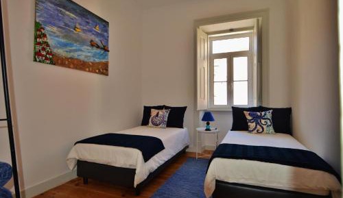 Standard Twin Room with Shared Bathroom
