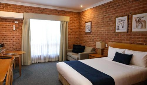 Executive Queen Room