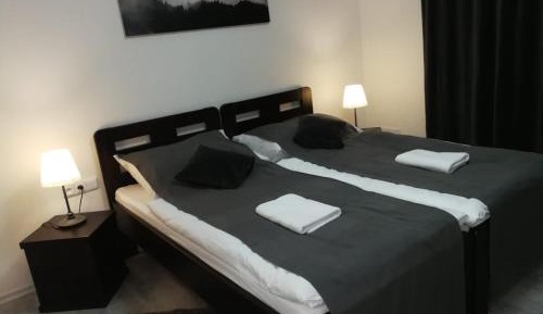 Twin Room with Bathroom