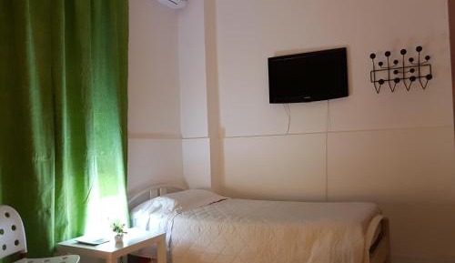 Triple Room with Private Bathroom