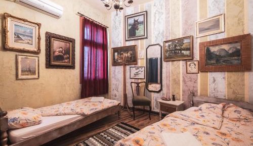 Double or Twin Room with Shared Bathroom