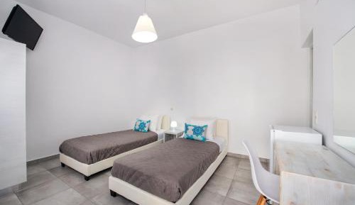 Economy Twin Room
