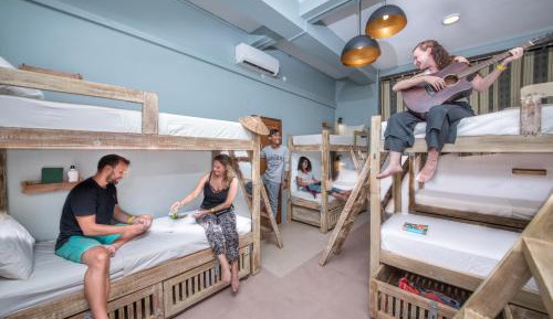 Bed in 10-Bed Mixed Dormitory Room