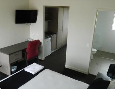 Queen Room - Disability Access