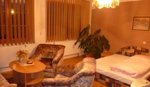 Two-Bedroom Suite