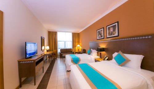 Junior Suite with Two Twin Beds