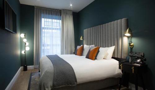 Executive King Room