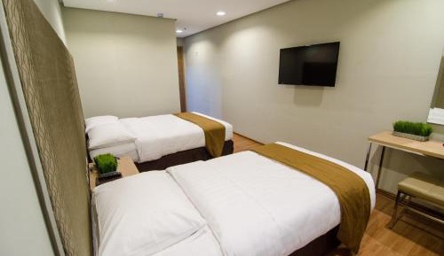 Superior Triple Room