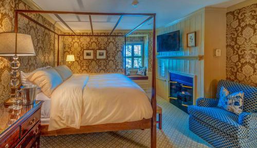 Standard Queen Room