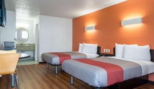 Quadruple Room - Non-Smoking