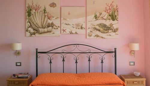 Queen Room with Balcony and Sea View