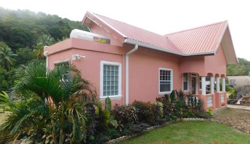 Villa with Garden View