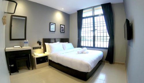 New Standard Queen Room With Window