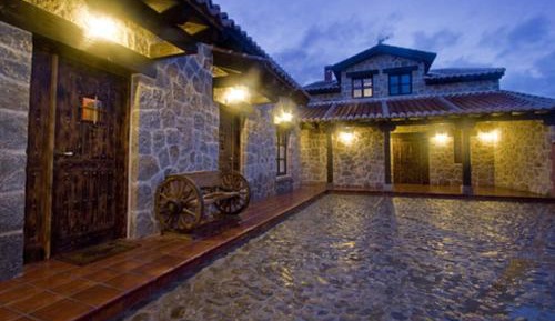 One-Bedroom House- Casita de Saul