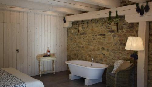 Deluxe Double Room with Bath