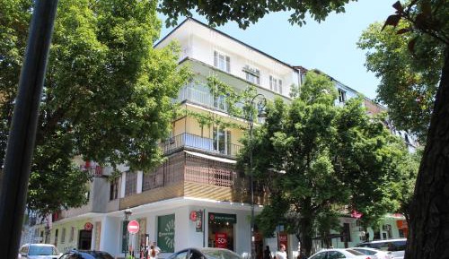 Apartment with Balcony