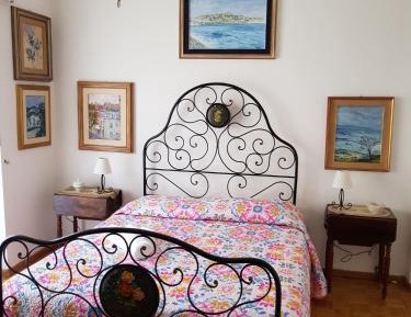 Double Room with Private External Bathroom
