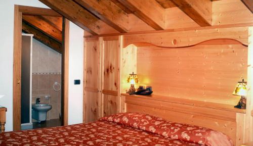 Large Double or Twin Room with Balcony