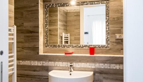 Double or Twin Room with Private Bathroom