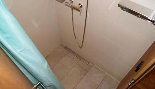 Quadruple Room with Shower