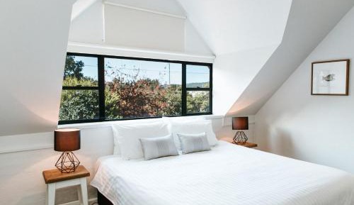 King Room with Balcony