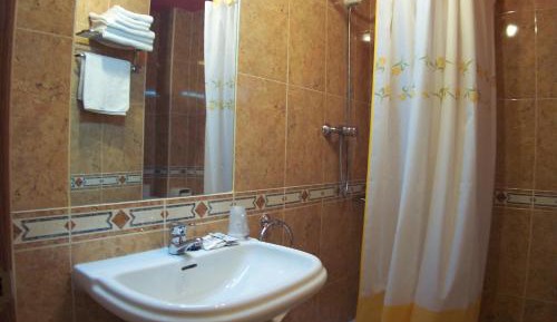 Single Room with parking