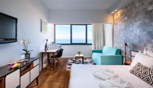 Deluxe Double or Twin Room with Sea View