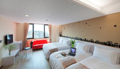 Comfort Quadruple Room
