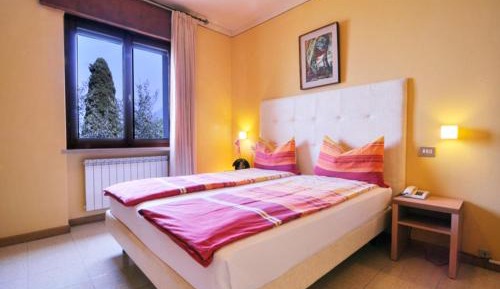 Double Room with Lake View